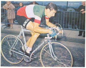 Felice Gimondi con la maglia di campione d'Italia