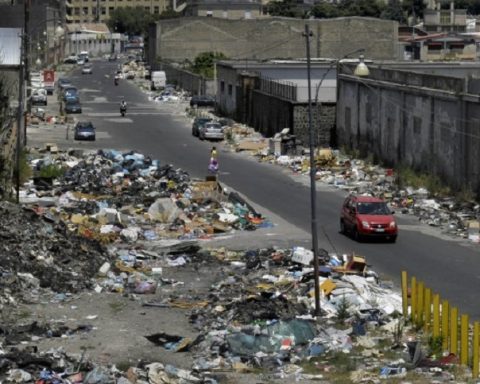 Quartiere Gianturco, Napoli (foto da www.roadtvitalia).it