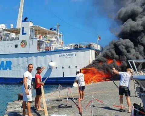 esplosione Ponza