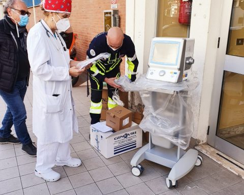 donazione ventilatore pediatrico