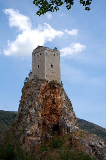 Monumento naturale Area di Monticchio, Sermoneta
