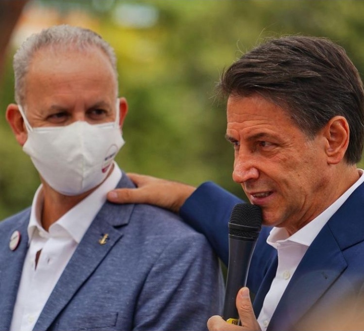 Gianluca Bono con il Presidente del M5S Giuseppe Conte