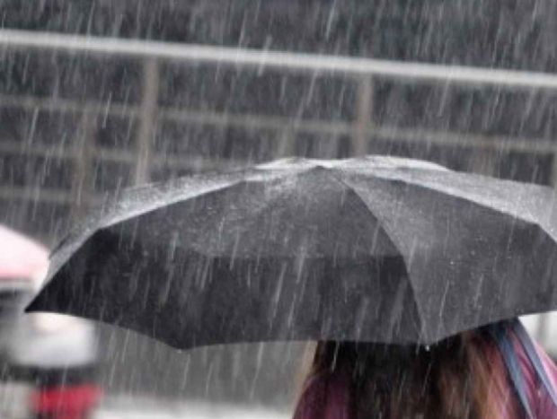 maltempo-ombrelli-aperti-nel-week-end-arrivano-pioggia-e-freddo