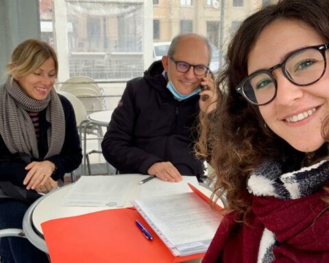Valeria Campagna e Floriana Coletta insieme al consigliere comunale Emilio Ranieri