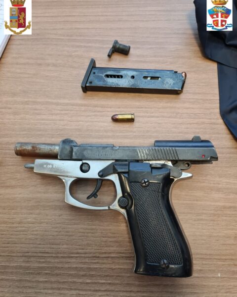 L'arma di Favoccia sequestrata da Carabinieri e Polizia di Stato