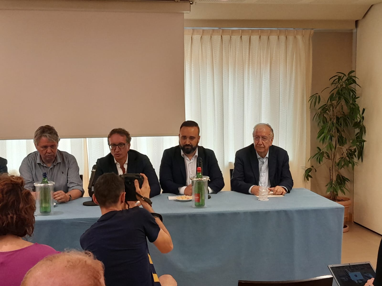 Il giornalista Lidano Grassucci (moderatore della conferenza stampa), Alessandro Paletta, Emiliano Licata e Maurizio Galardo