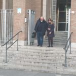 L’avvocato Nicodemo Gentile e la Garanta Monica Sansoni all’uscita del Tribunale di Latina