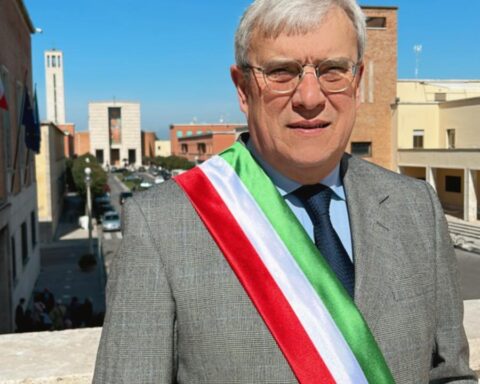 Il sindaco di Sabaudia, Alberto Mosca