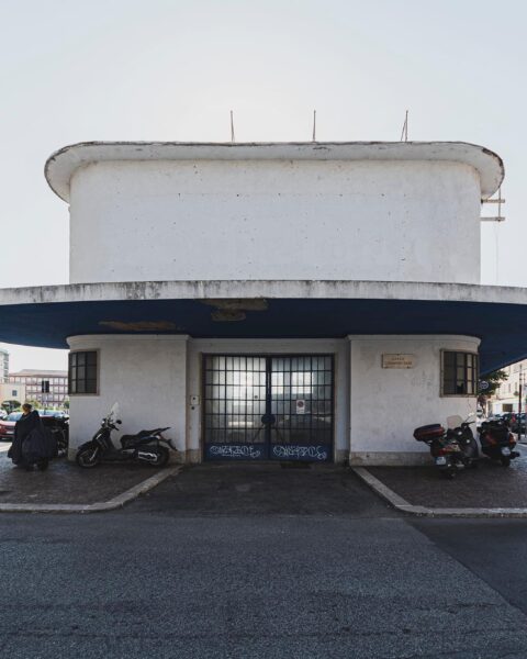 Ex Garage Ruspi prima dell'intervento di riqualificazione