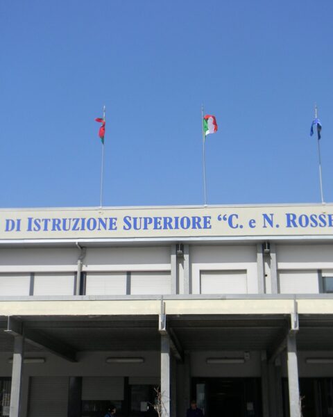 Istituto di istruzione superiore Carlo e Nello Rosselli di Aprilia