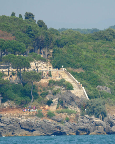 Una veduta dell'area del Castello di Gianola