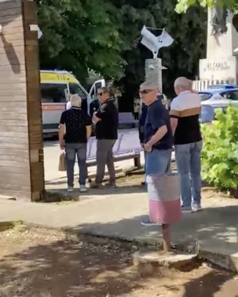 Il luogo del tentato omicidio a Cisterna, in Piazza Amedeo di Savoia