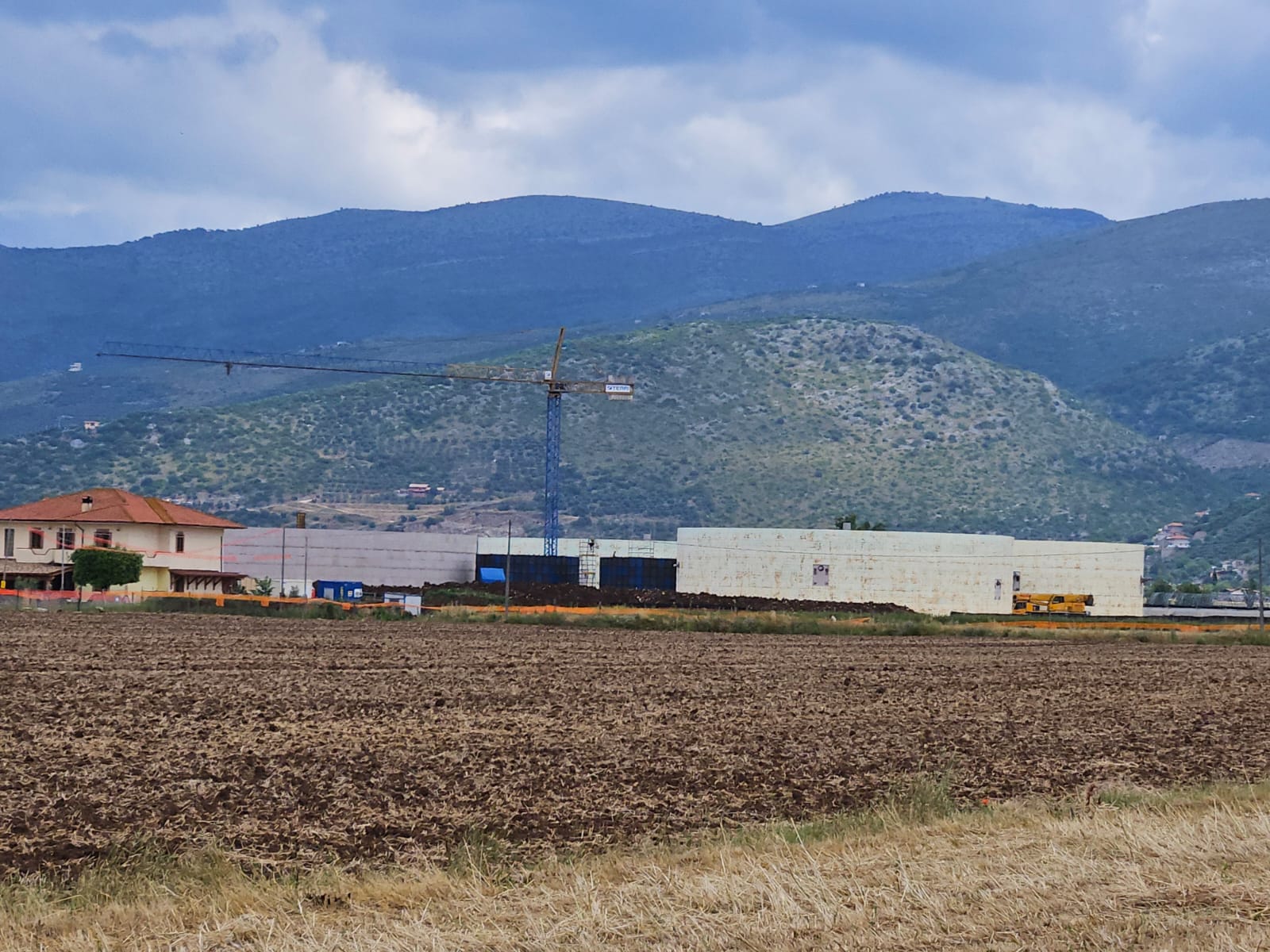 L'impianto biogas in fase di realizzazione a Terracina