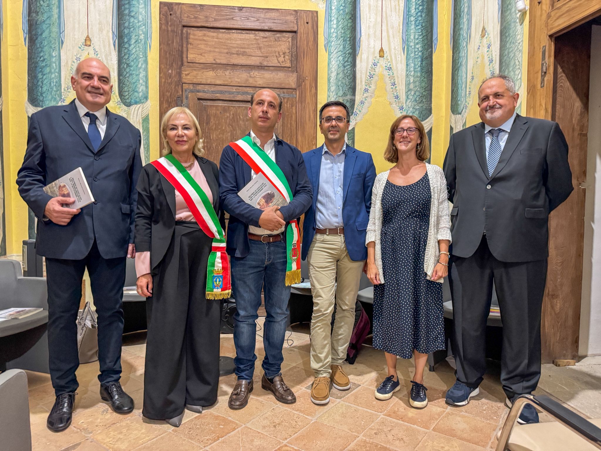 Da sinistra: Riccardo Celentano, Matilde Celentano, Domenico Forgione, Gianfranco Bianco, Claudia Baldoli e Armando Caramanica