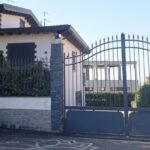 Villa Dallas, Cori