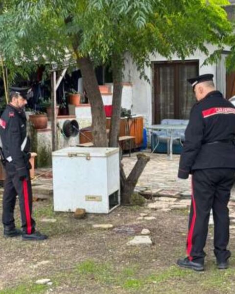 I Carabinieri sulla scena del delitto di John Eric