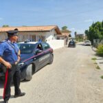 I Carabinieri nel sopralluogo dello scorso 8 settembre dopo l'esplosione della bomba in via Darsena a Latina