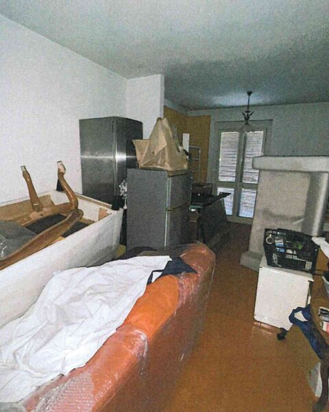 All'interno dell'immobile di Via Giorgio La Pira